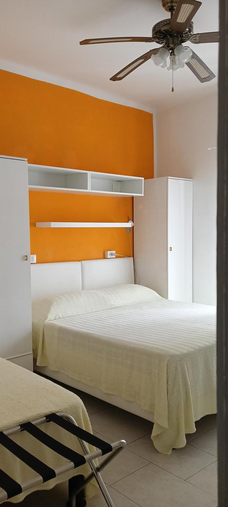 Piccolo Hotel Holiday Center Finale Ligure Exterior photo