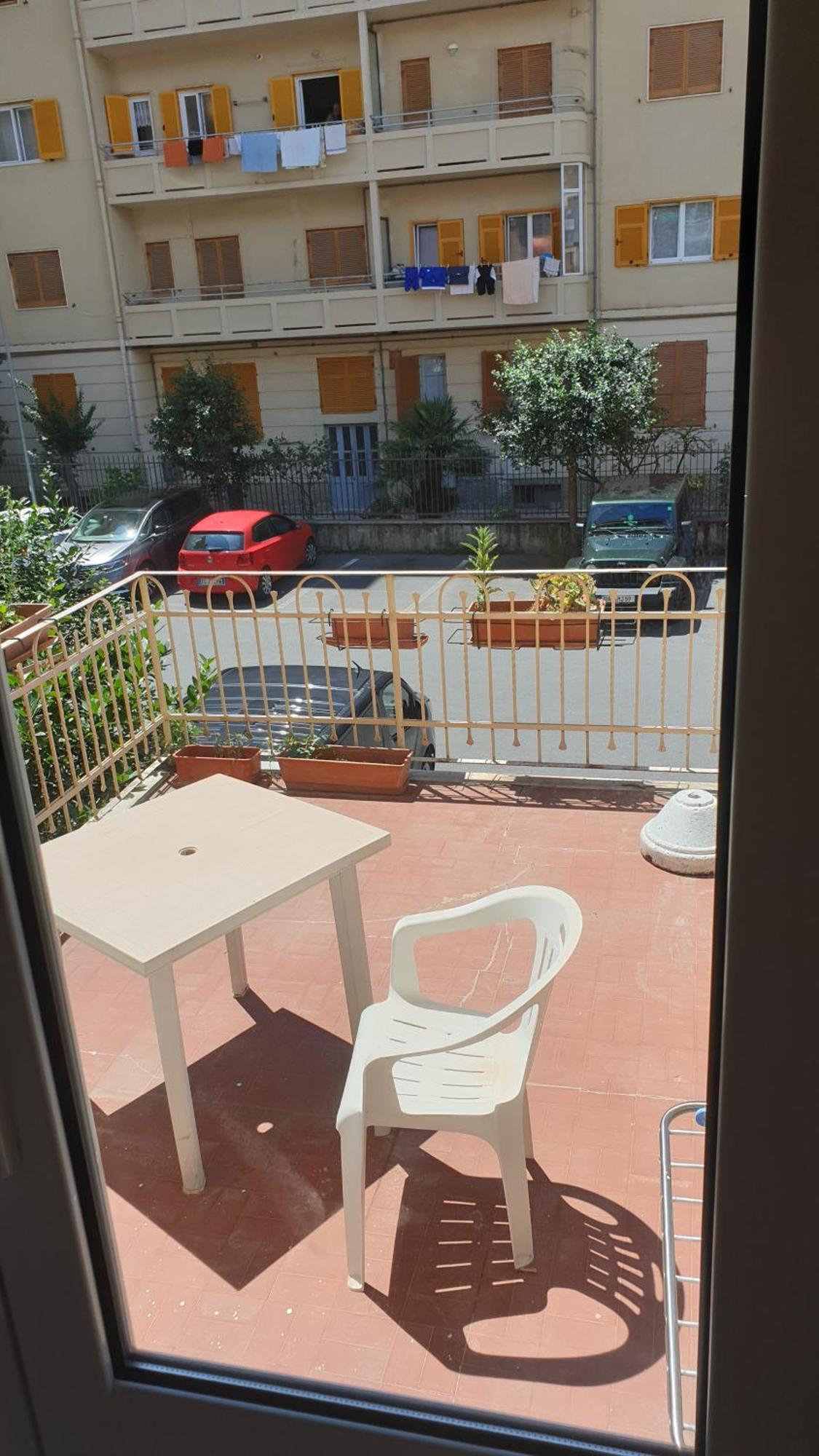 Piccolo Hotel Holiday Center Finale Ligure Exterior photo